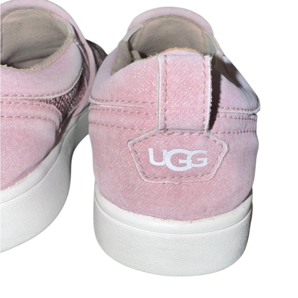 UGG Caplan sequin STAR Suede SLIP ON sneakers GIRL’s shoes  size 1 - Picture 12 of 16